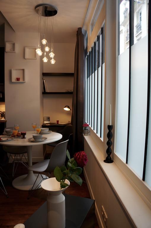 Appartement De Charme A Montmartre Parijs
